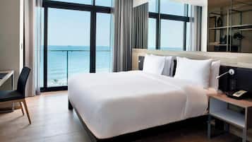 Premium bedding, minibar, in-room safe, desk