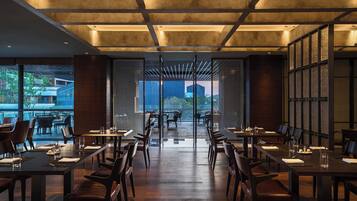 Lobby-Lounge