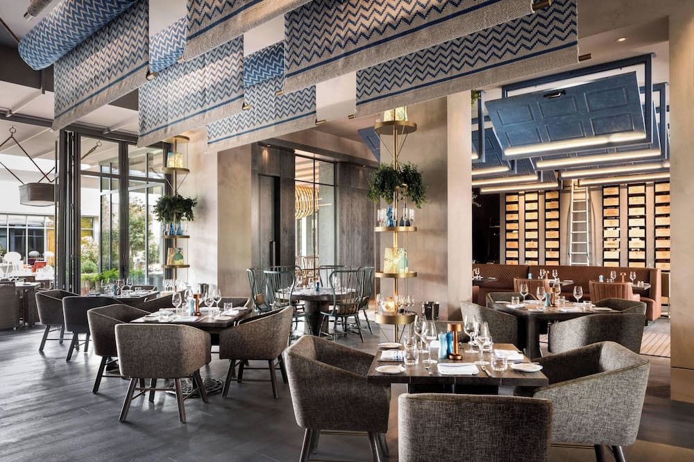 Hotel Nia, Autograph Collection