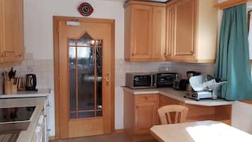 Fridge, microwave, coffee/tea maker