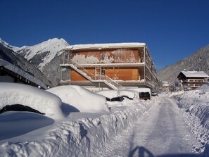 Esterni