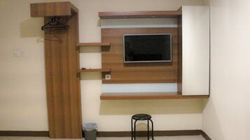 Deluxe Twin kamer, 2 eenpersoonsbedden | Televisie