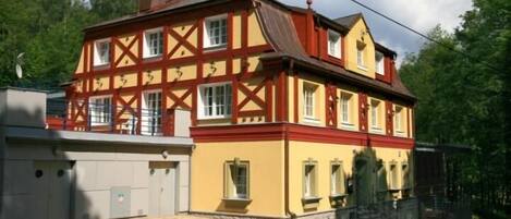 Façade de lâhĂ©bergement