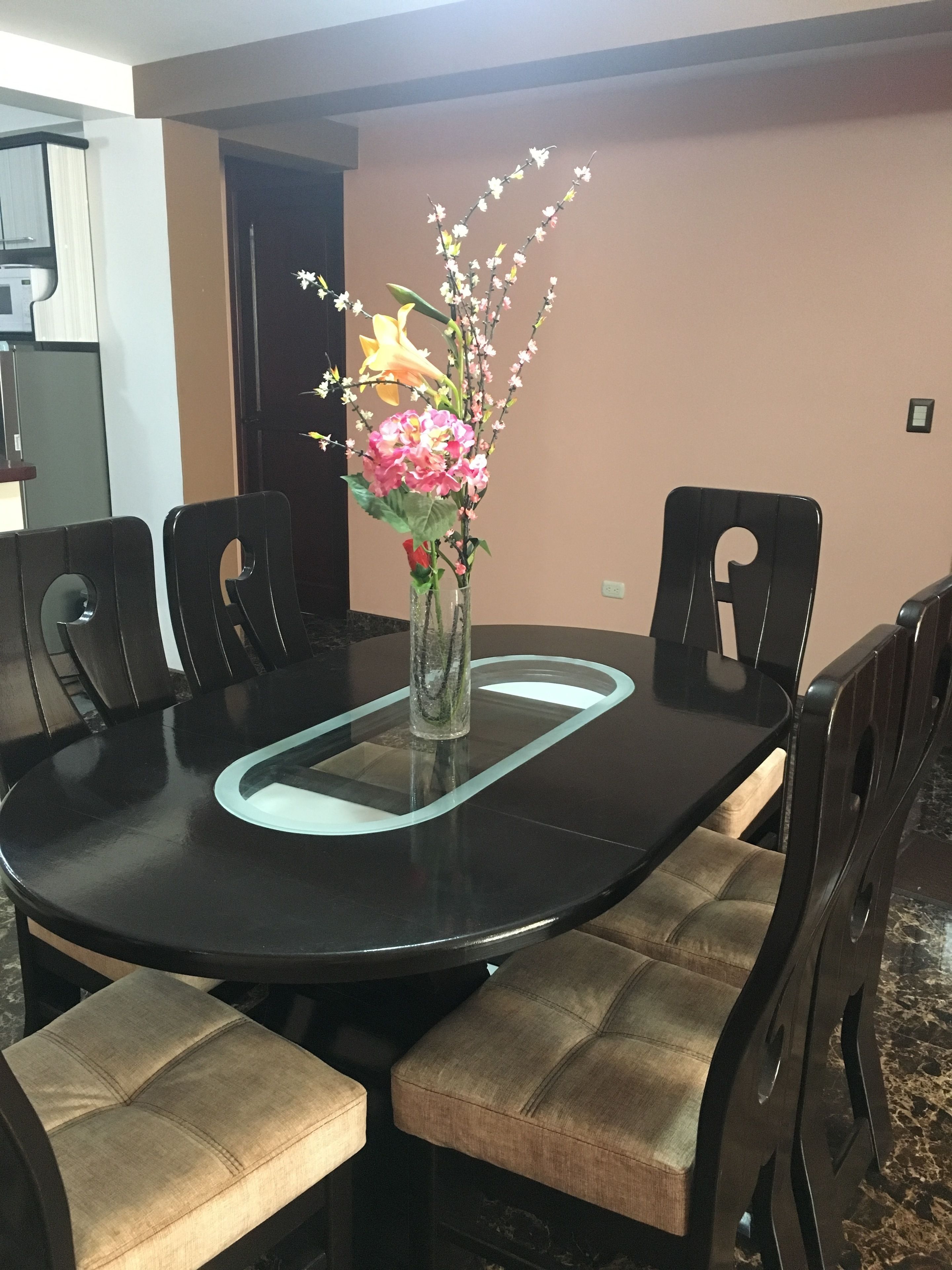 apartment, 2 bedrooms, kitchen | living area | 32-inch flat-screen tv with cable channels, tv