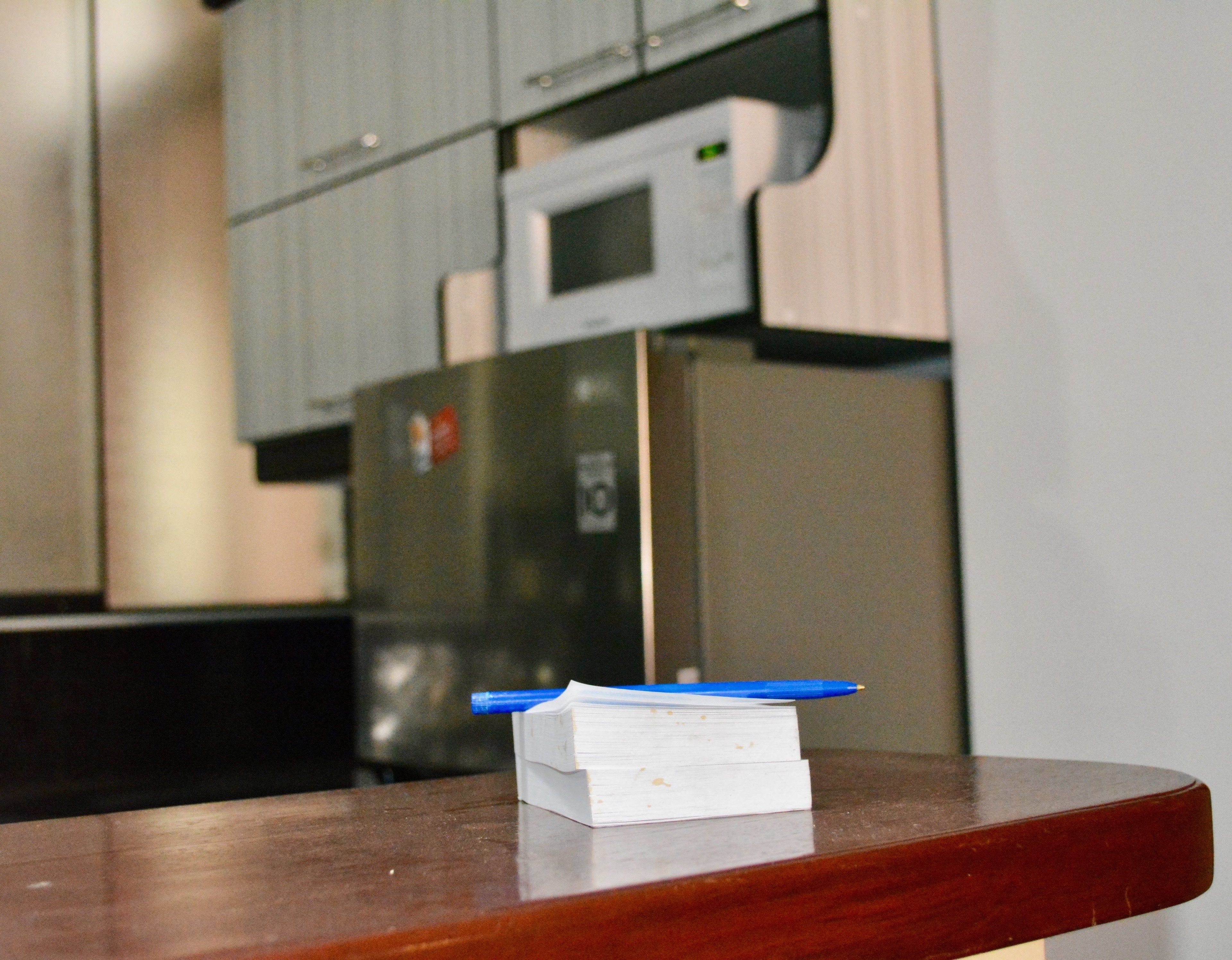 32-inch flat-screen tv with cable channels, tv