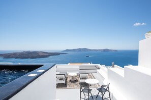 Luxury-Villa, 1 Schlafzimmer, Meerblick | Terrasse/Patio