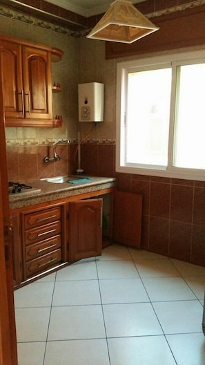 Apartment | Private kitchenette | Fridge, microwave, coffee/tea maker - Dar Arcila (Asilah)