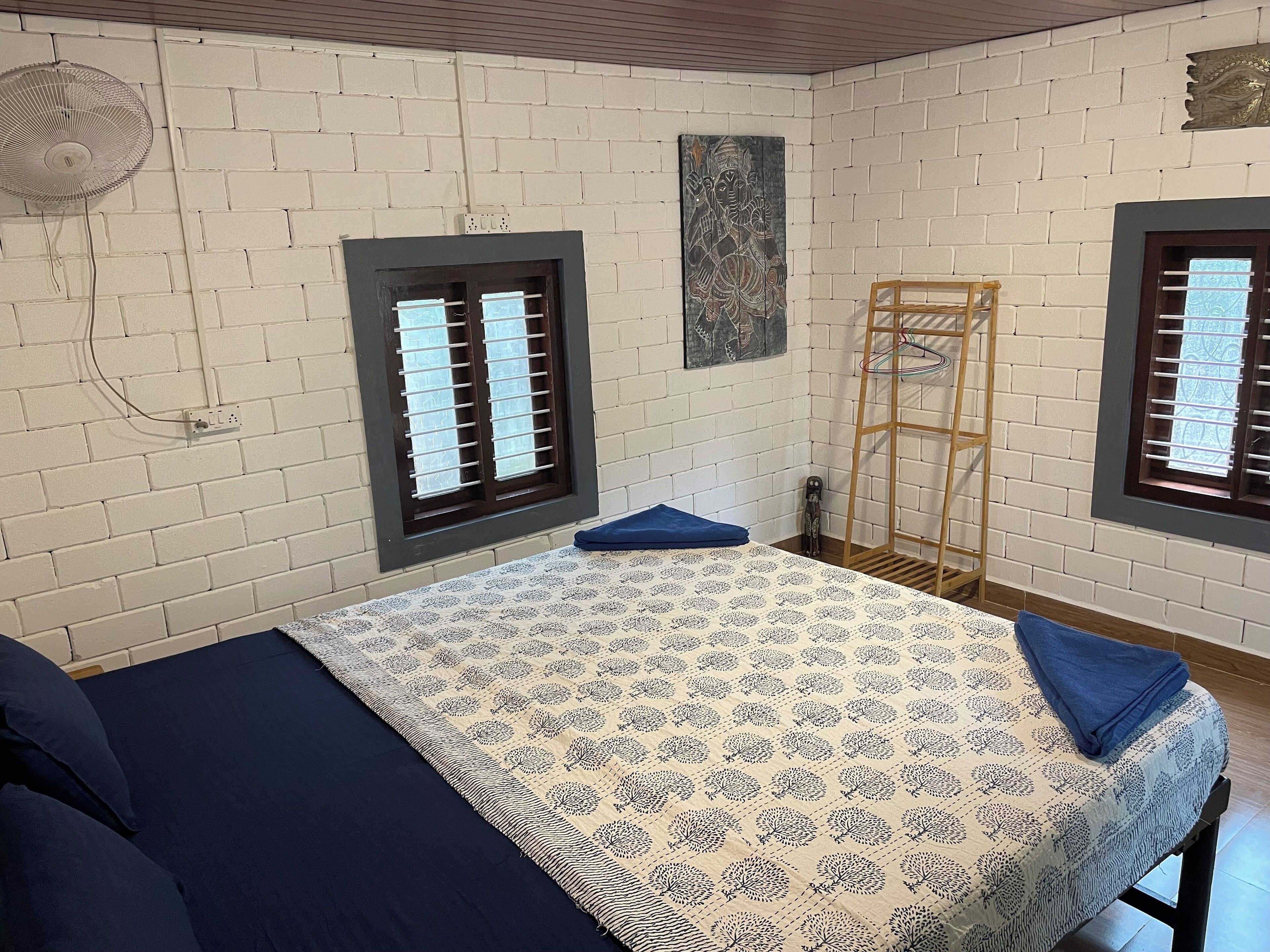 Einzelzimmer | Zimmersafe, kostenloses WLAN, Bettwäsche