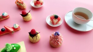 Desayuno buffet (CNY 168 por persona) 