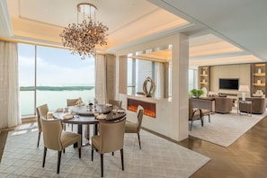 Presidential Suite, 1 King Bed | Living room
