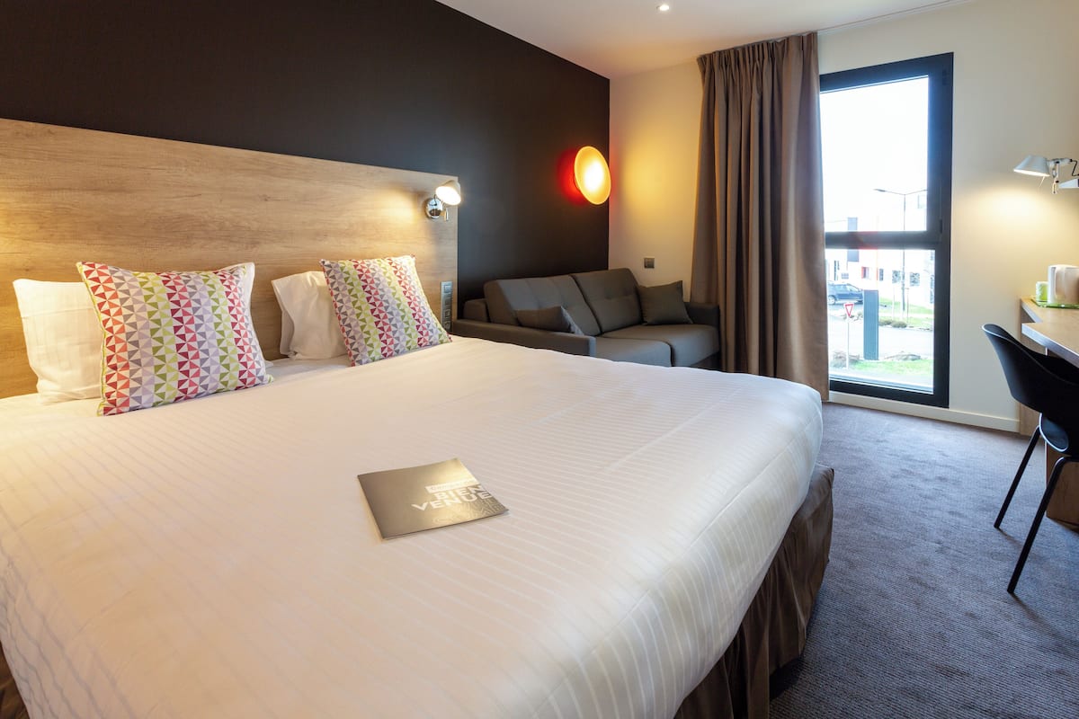 Standard Room, Multiple Beds | Premium bedding, desk, laptop workspace, soundproofing