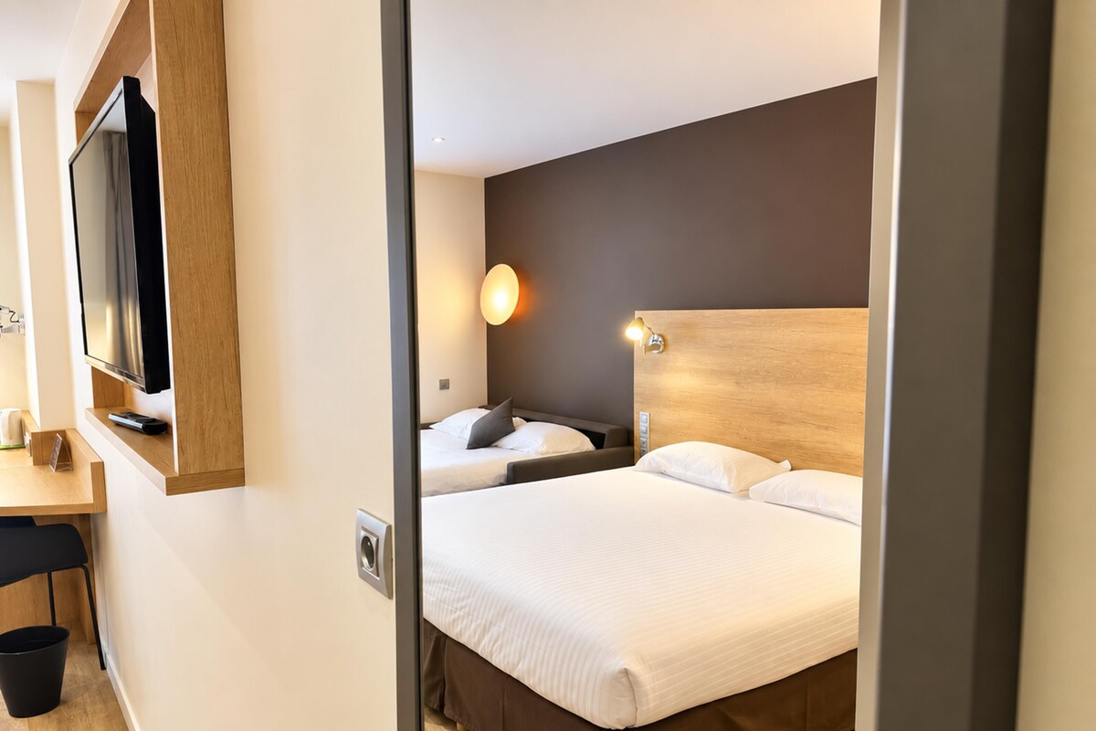 Standard Room, Multiple Beds | Premium bedding, desk, laptop workspace, soundproofing