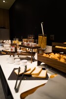 Daily buffet breakfast (EUR 15 per person)