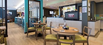 Premier Inn Manchester Salford Media City