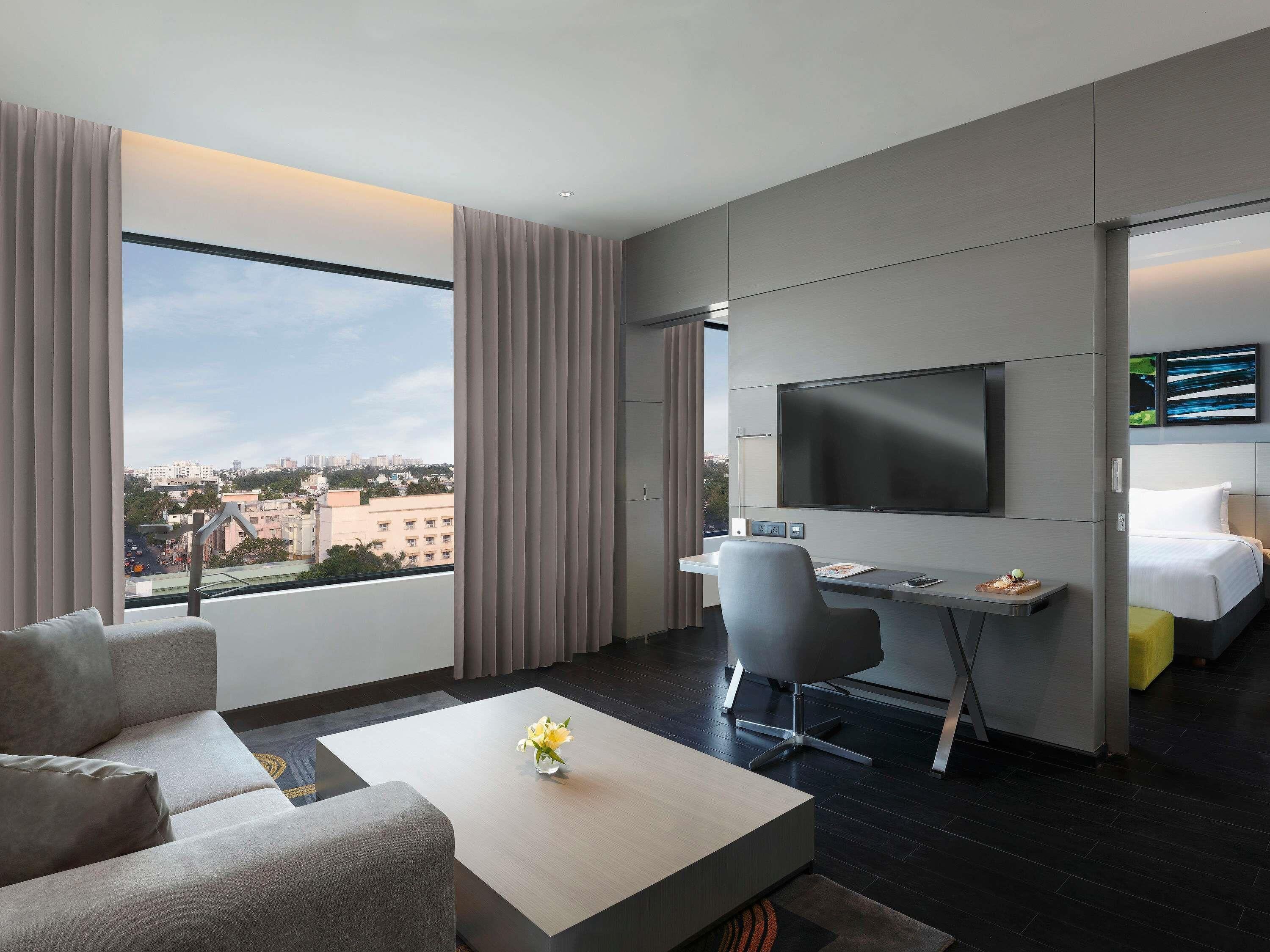 Luxury Suite, Bathtub (Separate Living Room) | Minibar, in-room safe, desk, blackout drapes