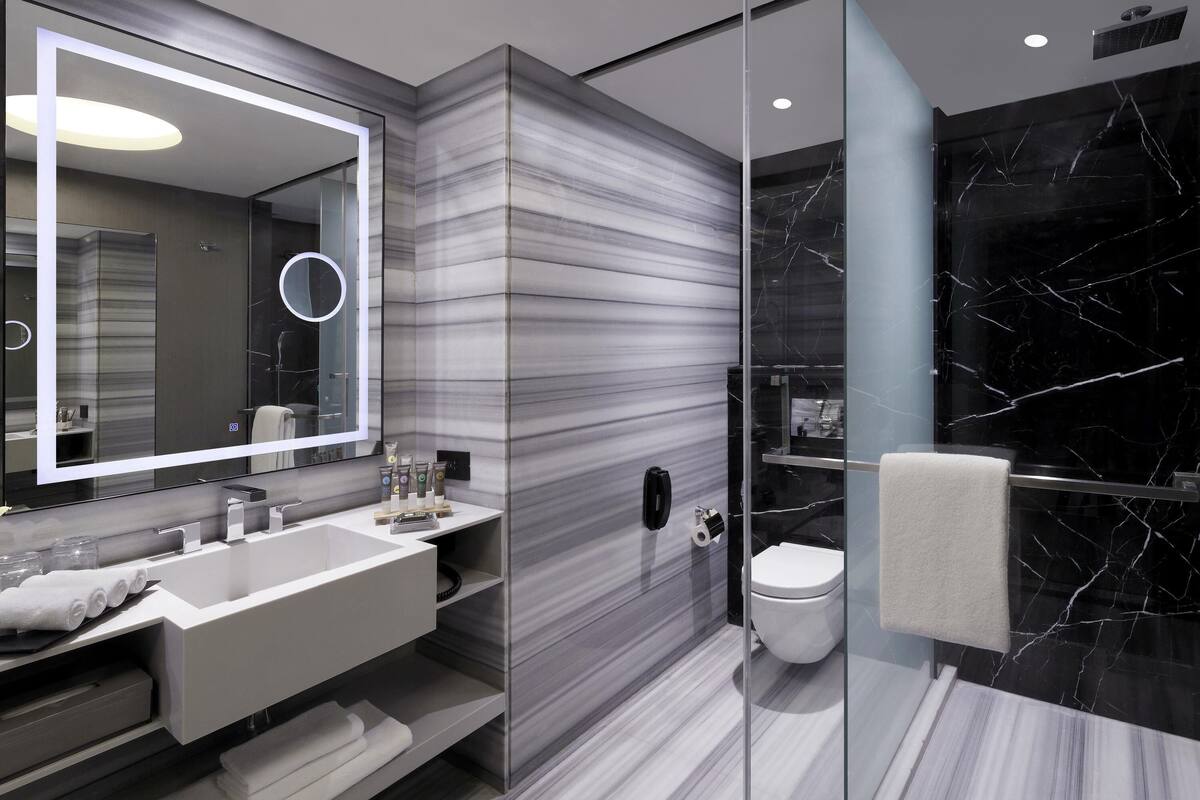 Minibar, in-room safe, desk, blackout curtains