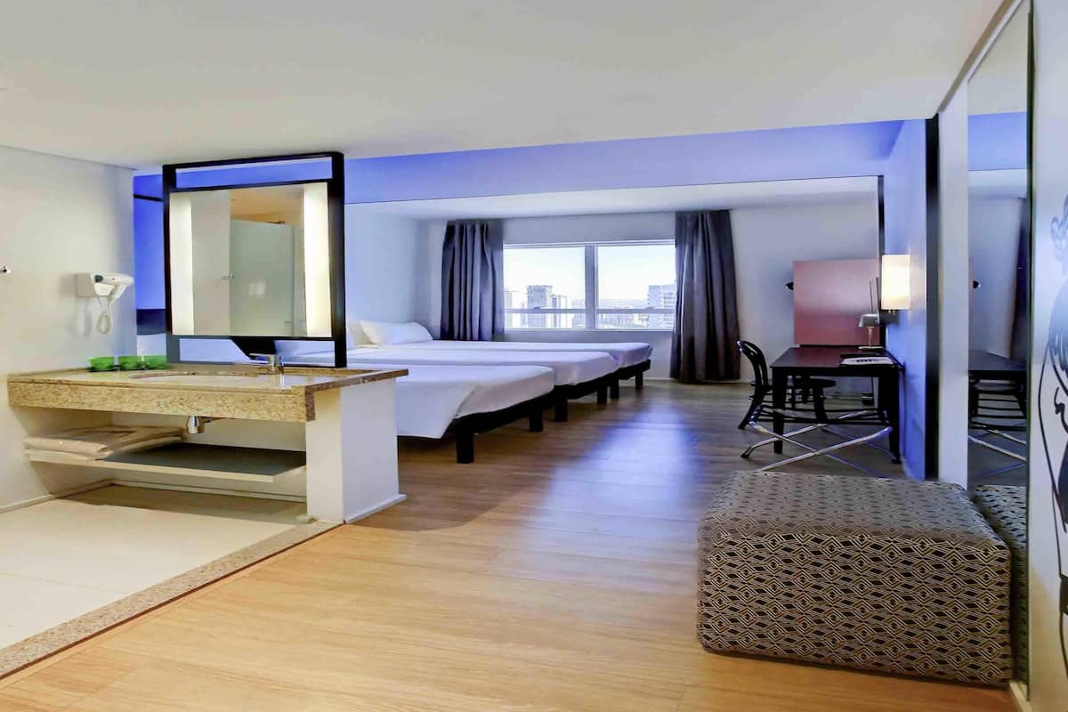 公寓, 3 張單人床 | 客房內保險箱、書桌、遮光布/窗簾、隔音