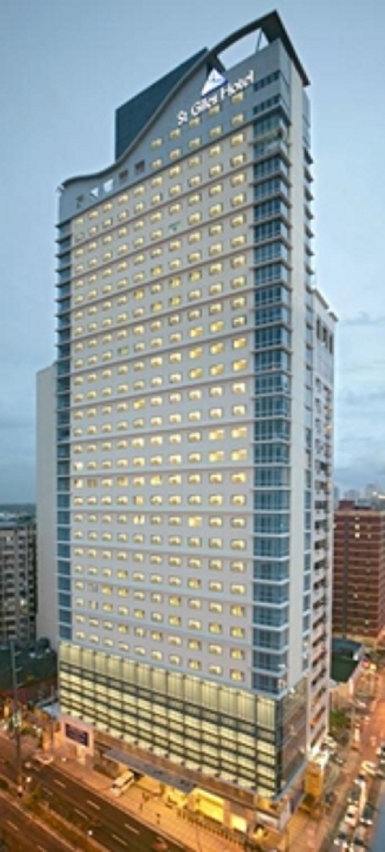 Foto - St Giles Makati