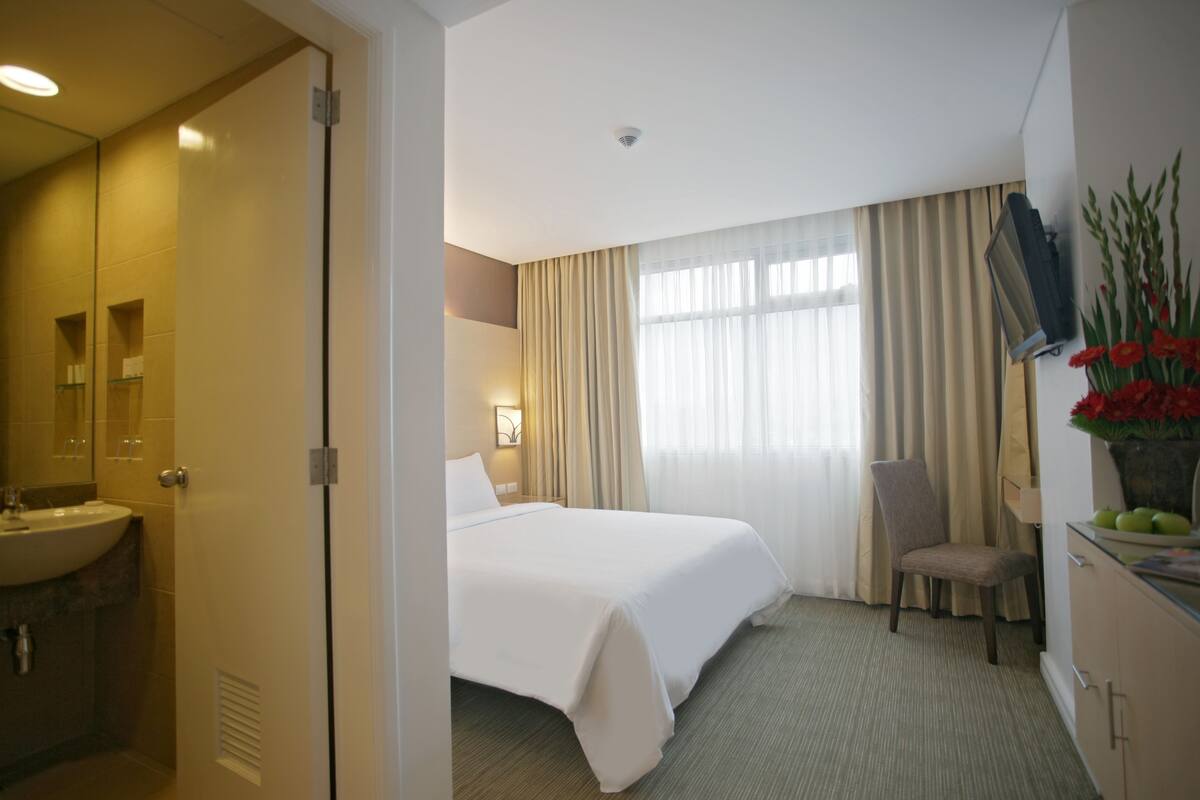 客房內保險箱、隔音、熨斗/熨衣板、免費無線上網