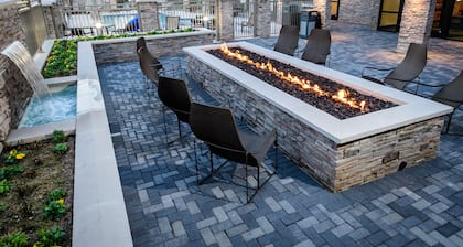Courtyard by Marriott Lake Jackson