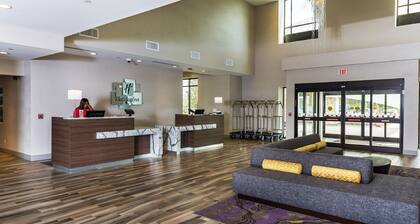 Holiday Inn & Suites - Joliet Southwest by IHG