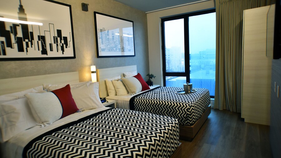 Insignia Hotel Brooklyn, an Ascend Collection Hotel