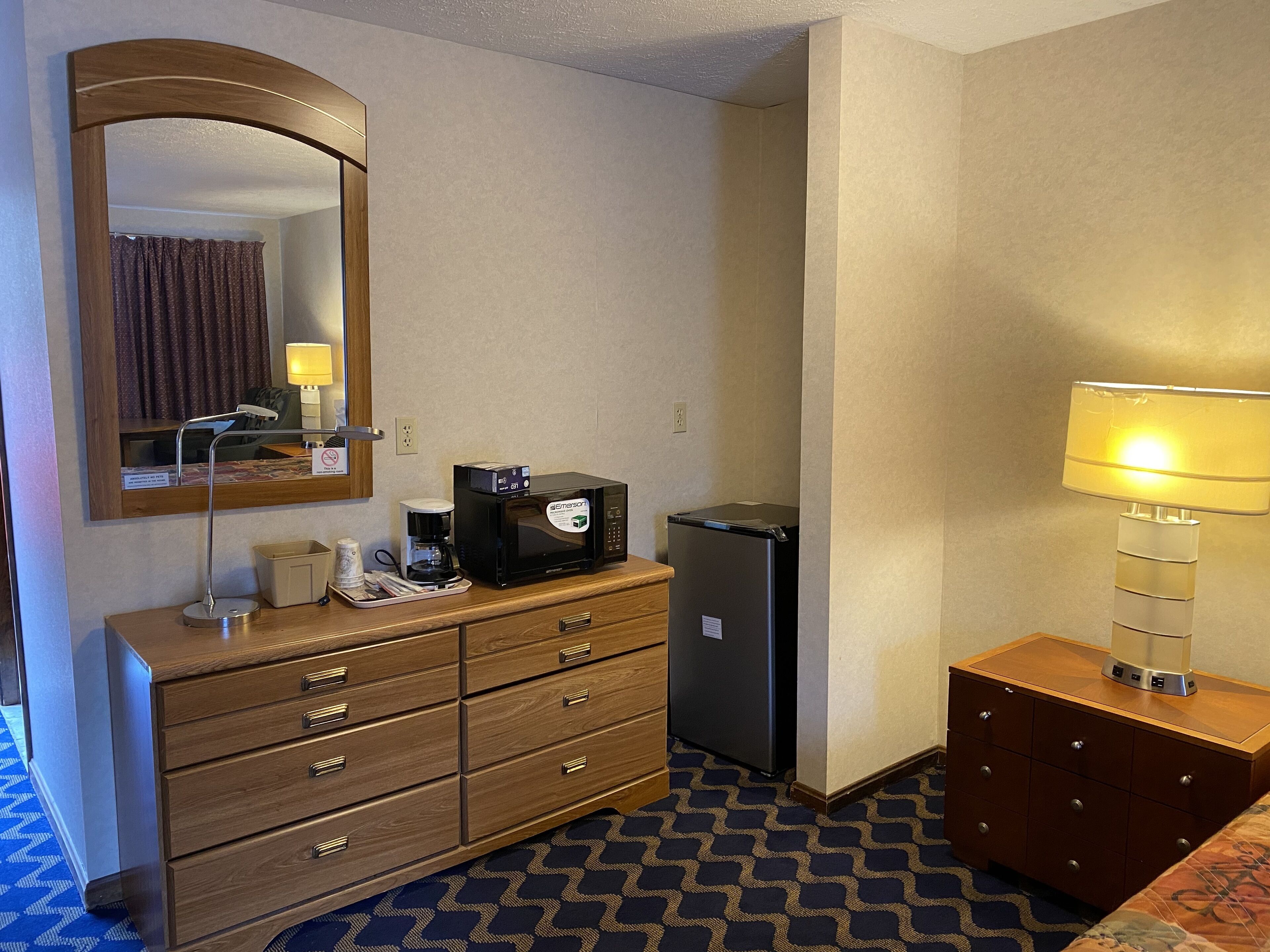 Desk, free WiFi, bed sheets