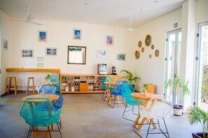 Desayuno continental incluido todos los días