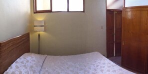2 bedrooms, premium bedding, minibar, free WiFi