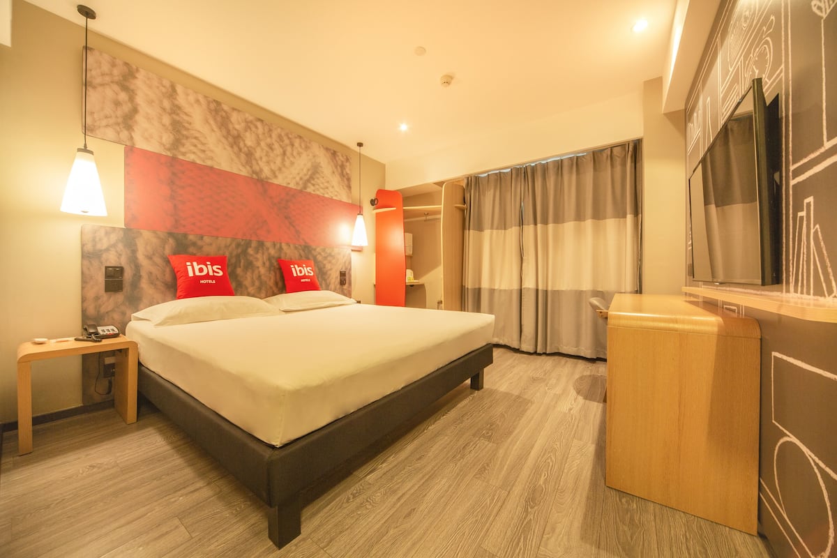 Superior Double Room | Individually decorated, desk, laptop workspace, blackout curtains