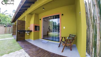 Decoración personalizada, muebles diferentes y escritorio