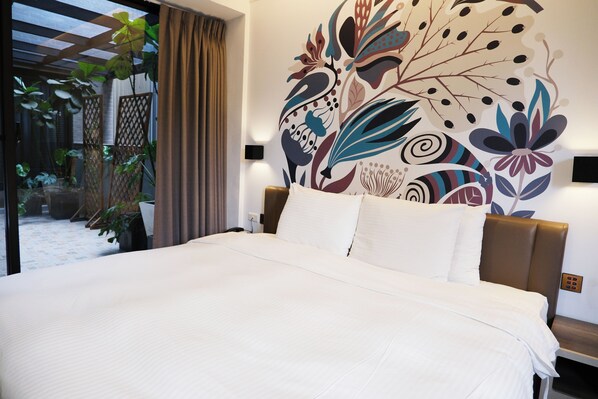 Deluxe Room, 2 Bedrooms, Balcony | Desk, blackout drapes, soundproofing, free WiFi - INNK Hotel (Taichung)