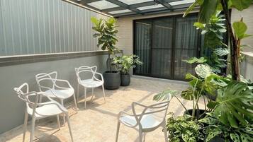 Deluxe Room, 2 Bedrooms, Balcony | Terrace/patio