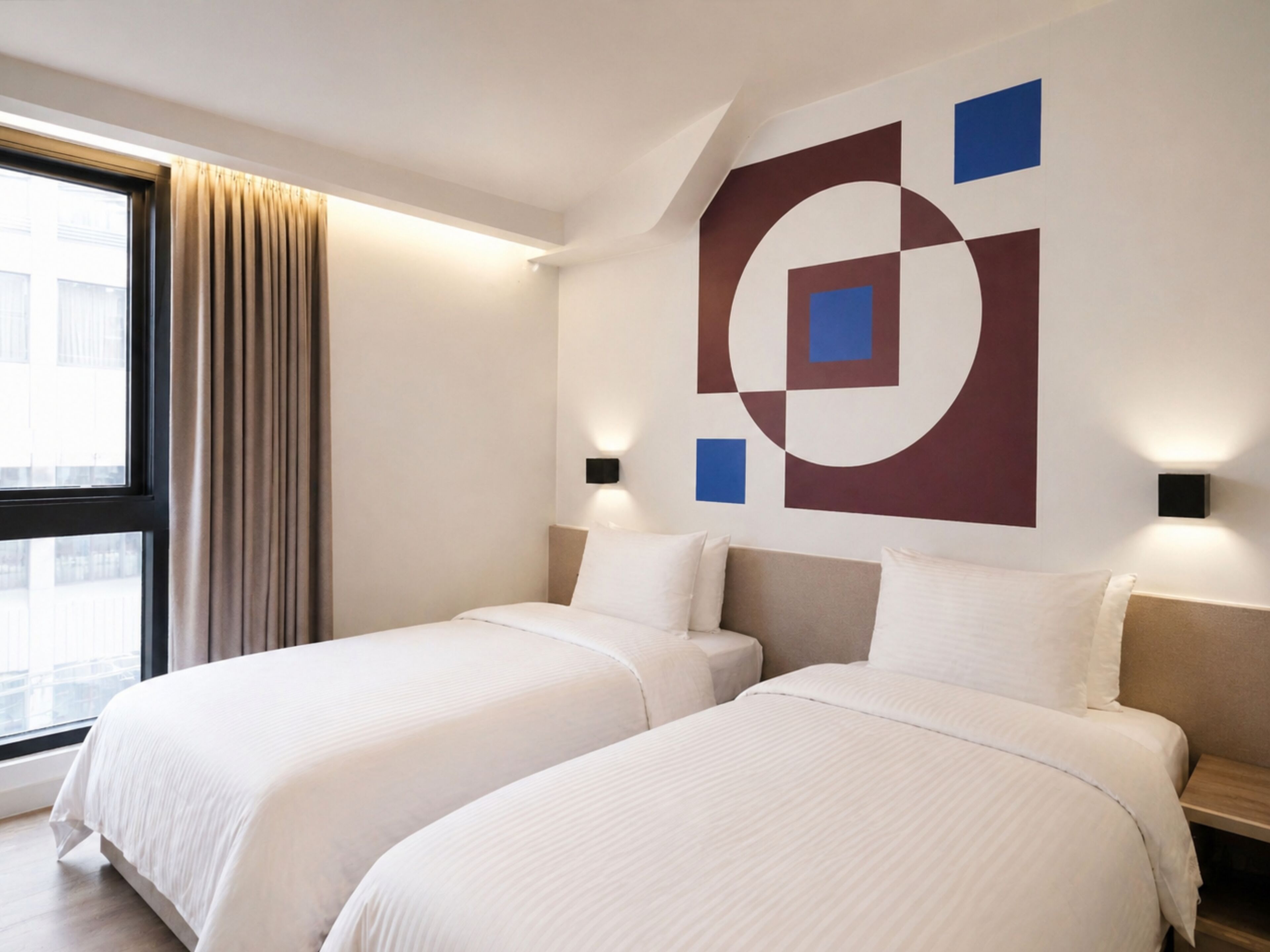 Standard Twin Room, 2 Twin Beds, City View | Desk, blackout drapes, soundproofing, free WiFi
