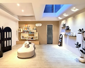 Library - INNK Hotel (Taichung)