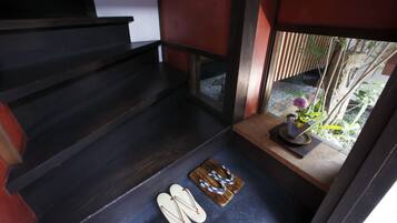 Traditional-Haus | Treppe