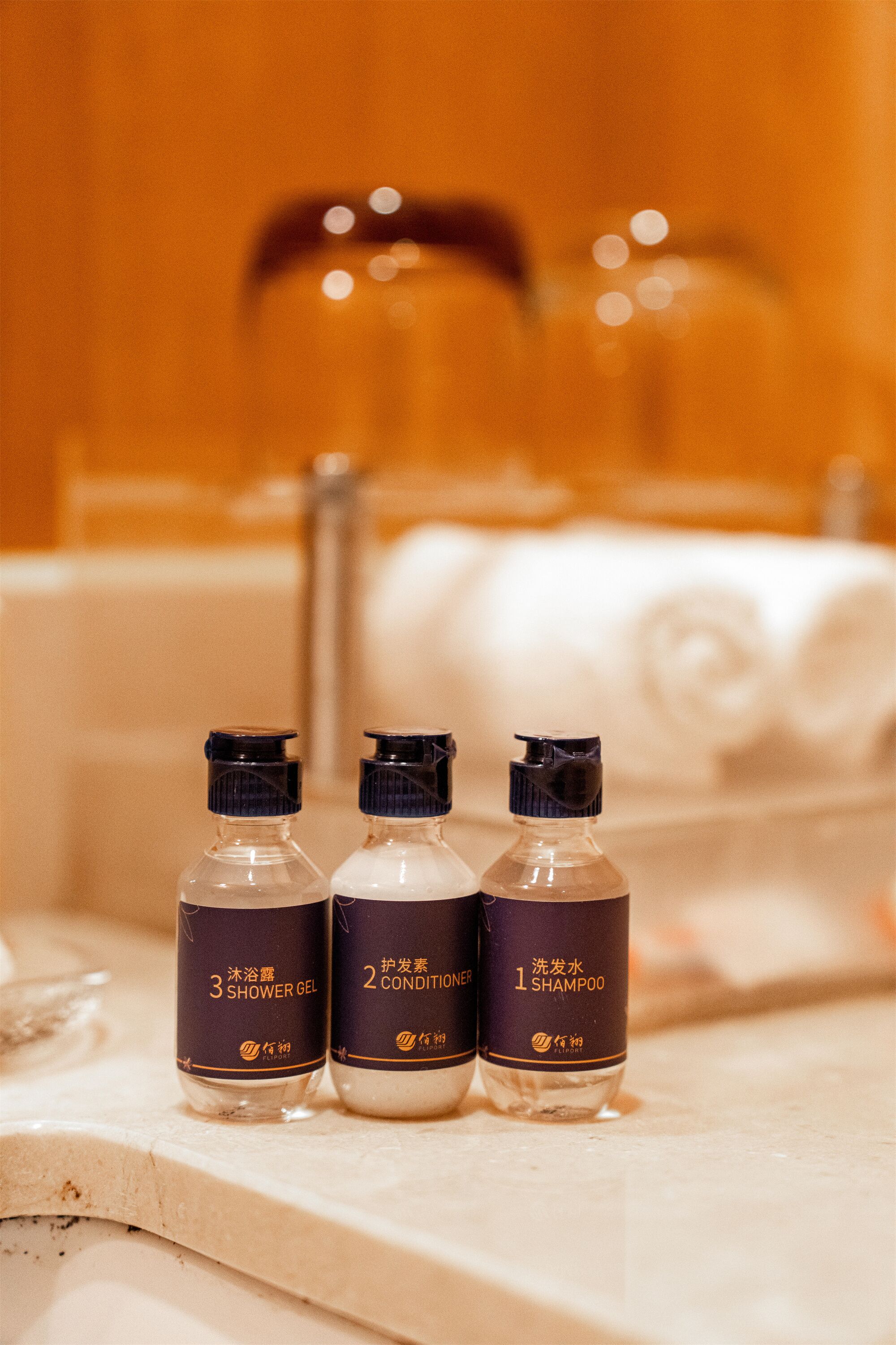 premier suite | bathroom | shower, free toiletries, hair dryer, slippers