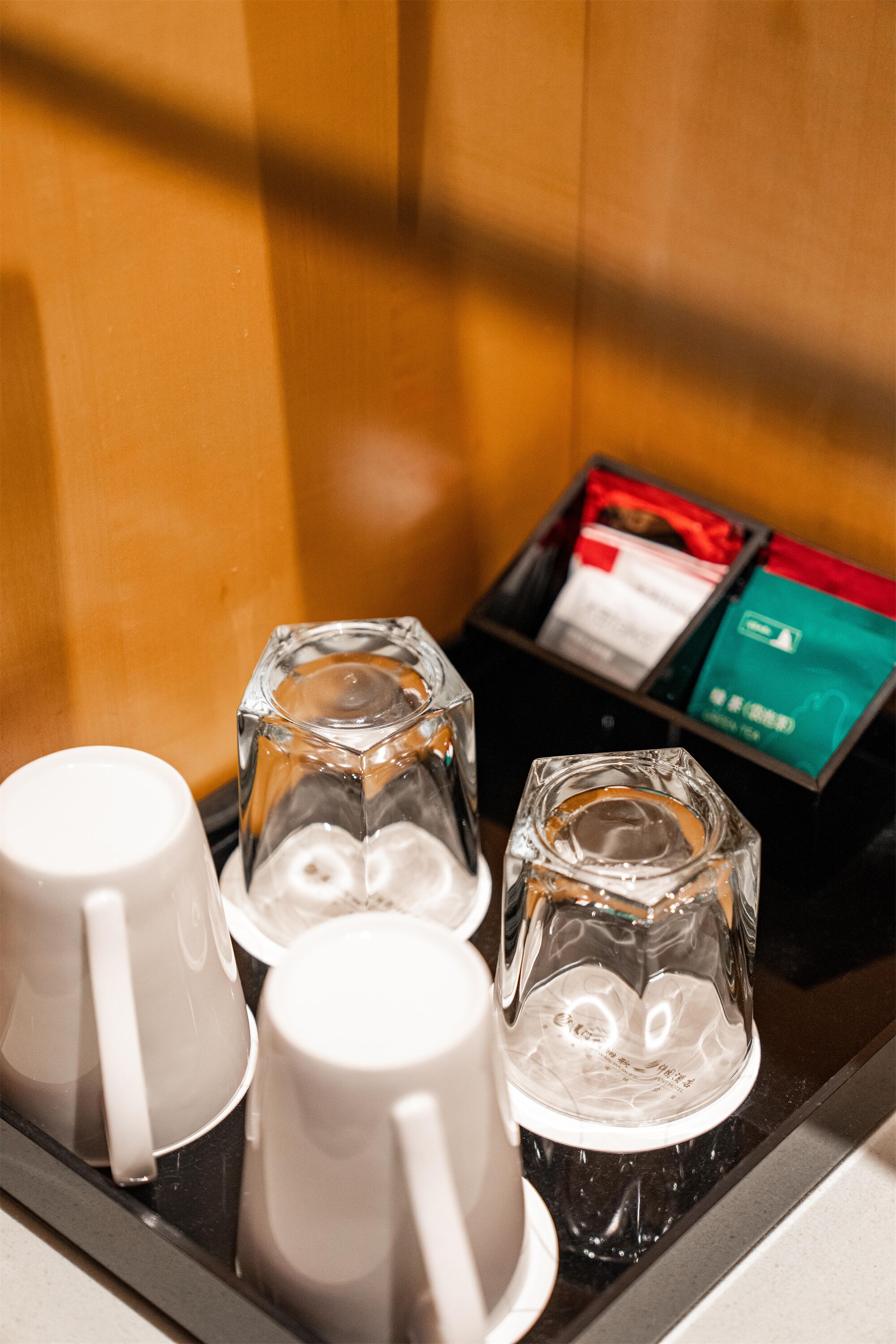 business double room | minibar, in-room safe, desk, laptop workspace