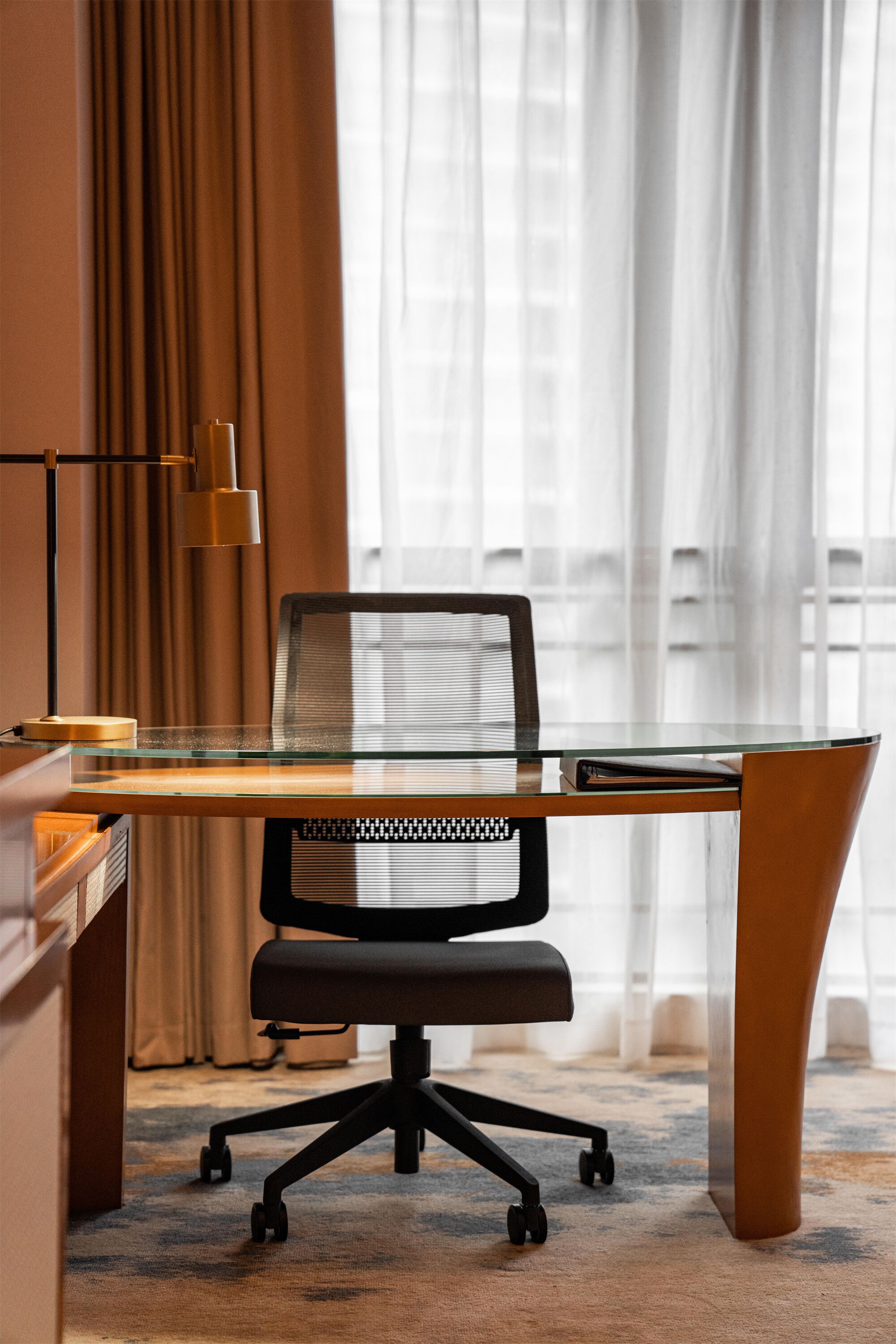 premier double  room | minibar, in-room safe, desk, laptop workspace