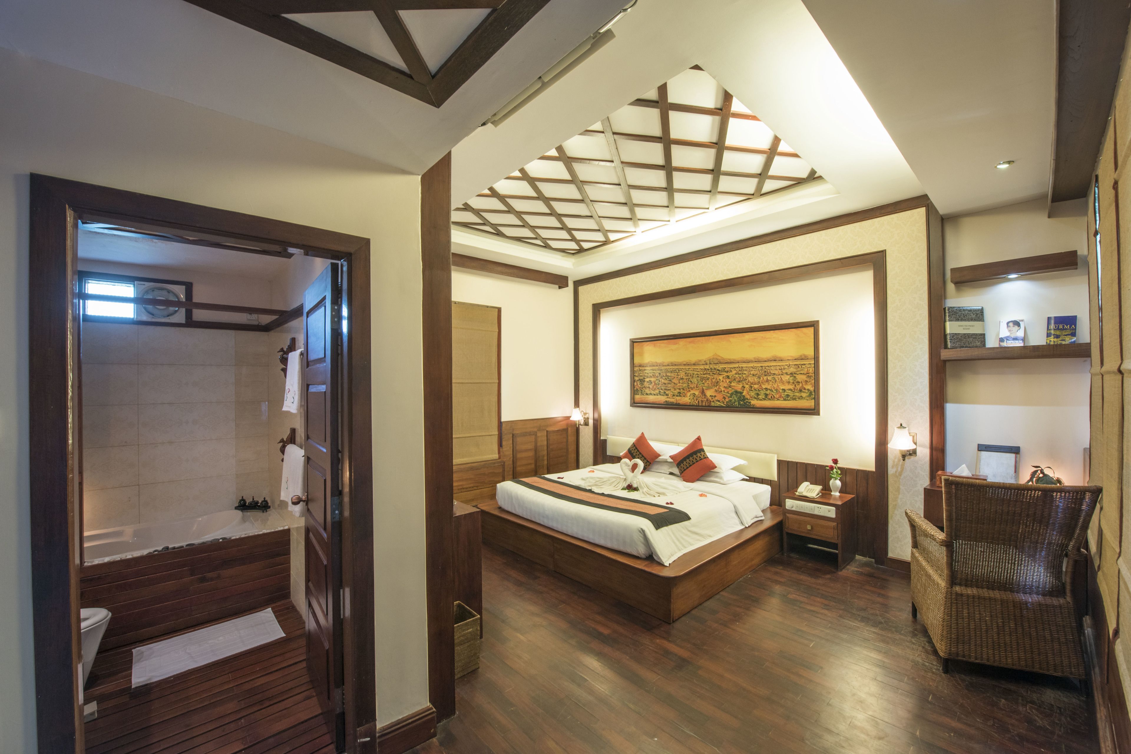 bagan villa | minibar, in-room safe, desk, blackout curtains