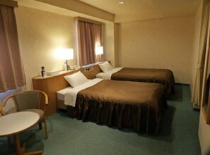 Desk, soundproofing, iron/ironing board, free WiFi - Southern Cross Inn Matsumoto (Matsumoto)