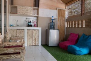 Electric kettle - Cahaya Home (Gili Air)