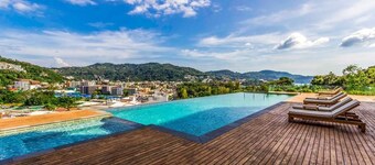 Q Conzept Condominium