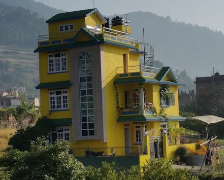 Front of property. Dahachok Homestay