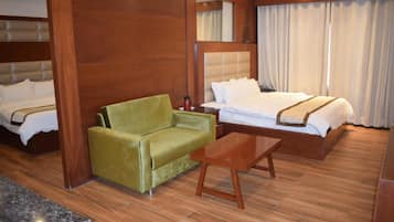 1 bedroom, premium bedding, desk, iron/ironing board