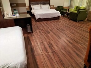 Living area - Hotel Ambica Katra (Reasi)
