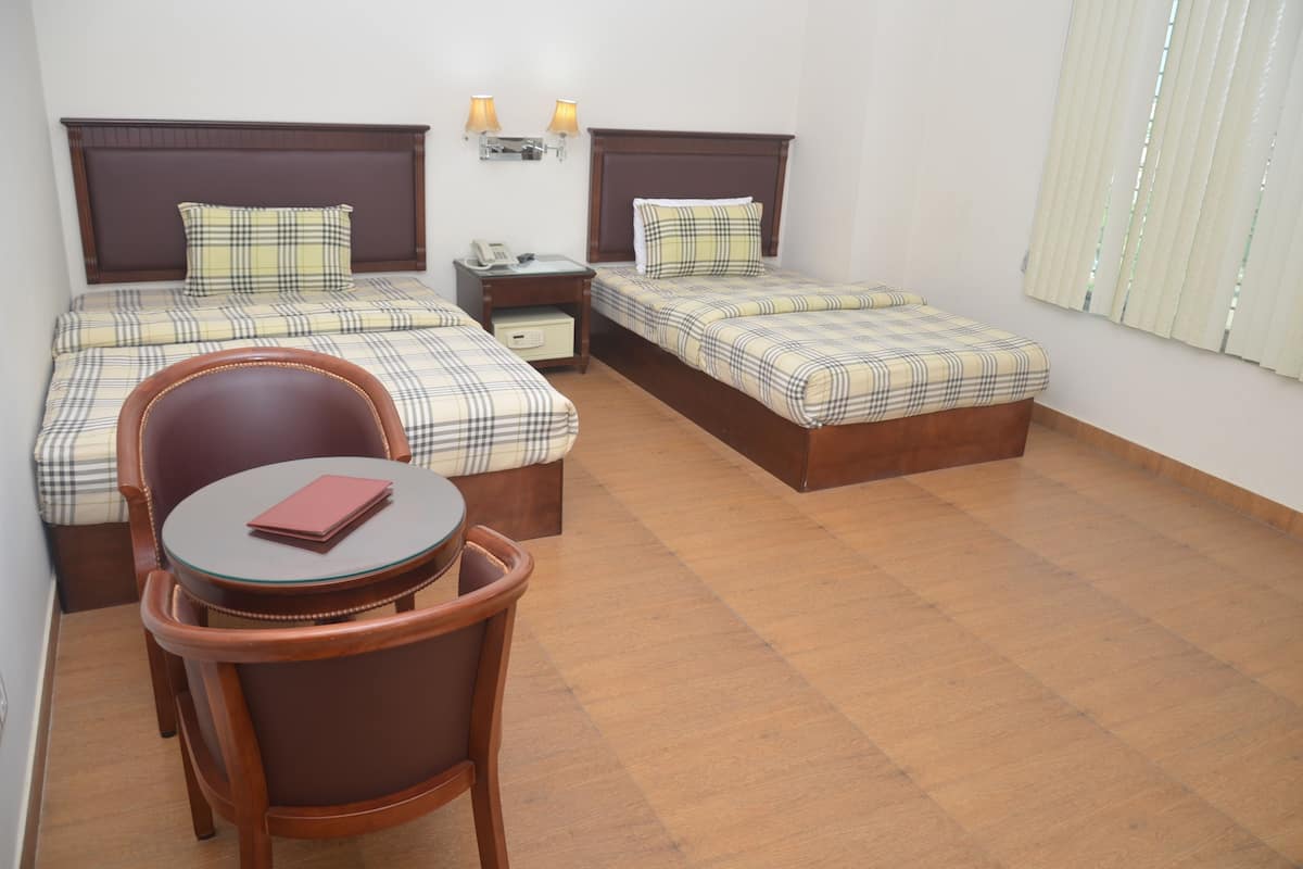 In-room safe, desk, free WiFi, bed sheets