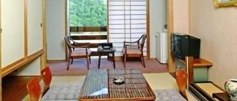 Japanese-style Room with Toilet, Shared Bathroom, River View