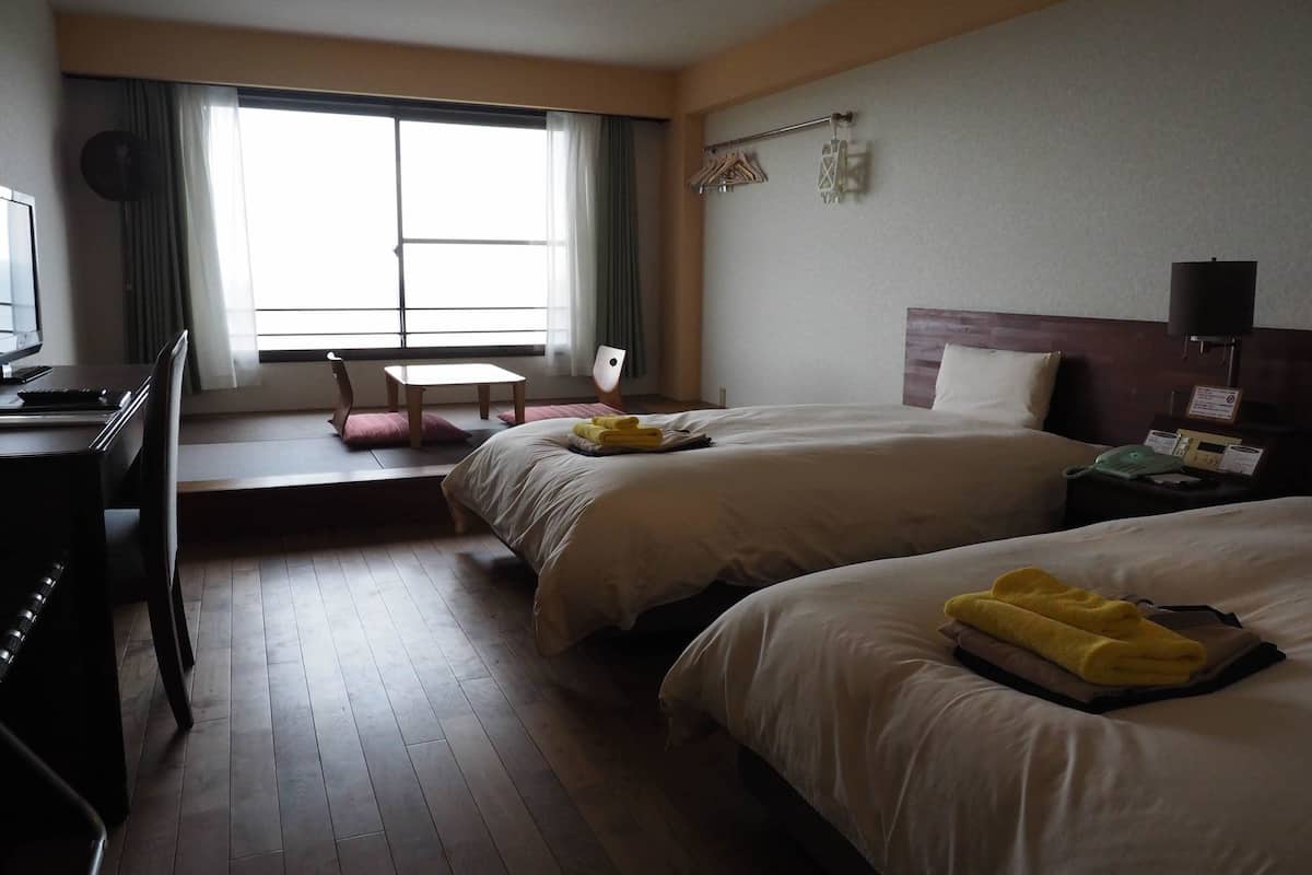 twin room, ocean view | down duvets, in-room safe, free wifi, bed sheets