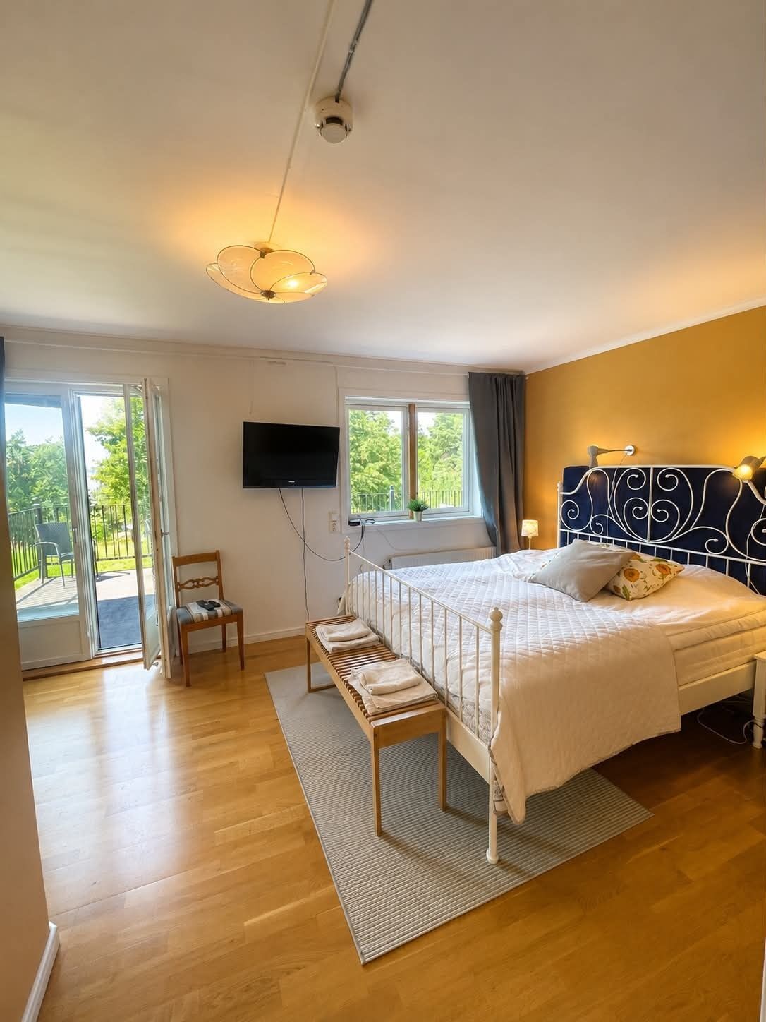 Double Room, Annex Building